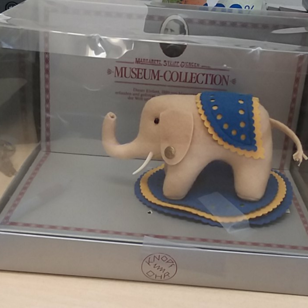 Margarete Steiff  Collectable  Elephant